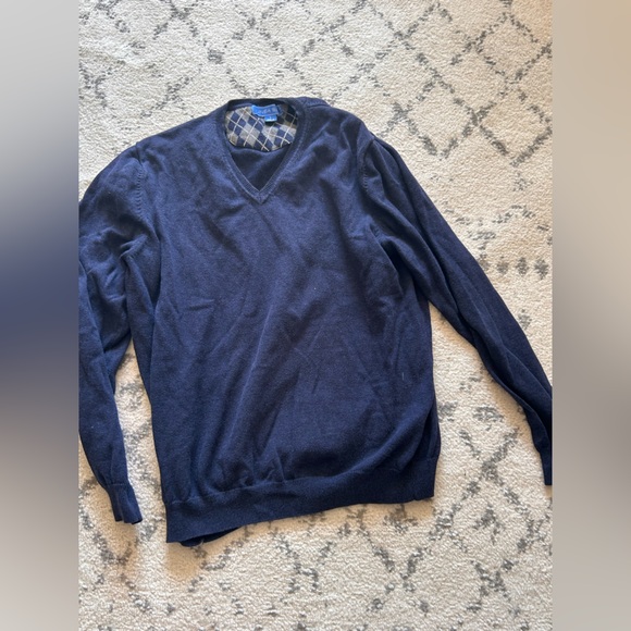 Macy's Deep Blue V-Neck Sweater - Picture 1 of 2